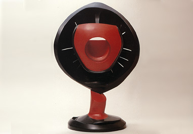 堀義雄作：神の掌の上の掌