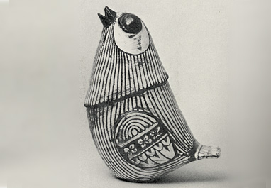 下村良之介作：水滴 "襟巻鳥"